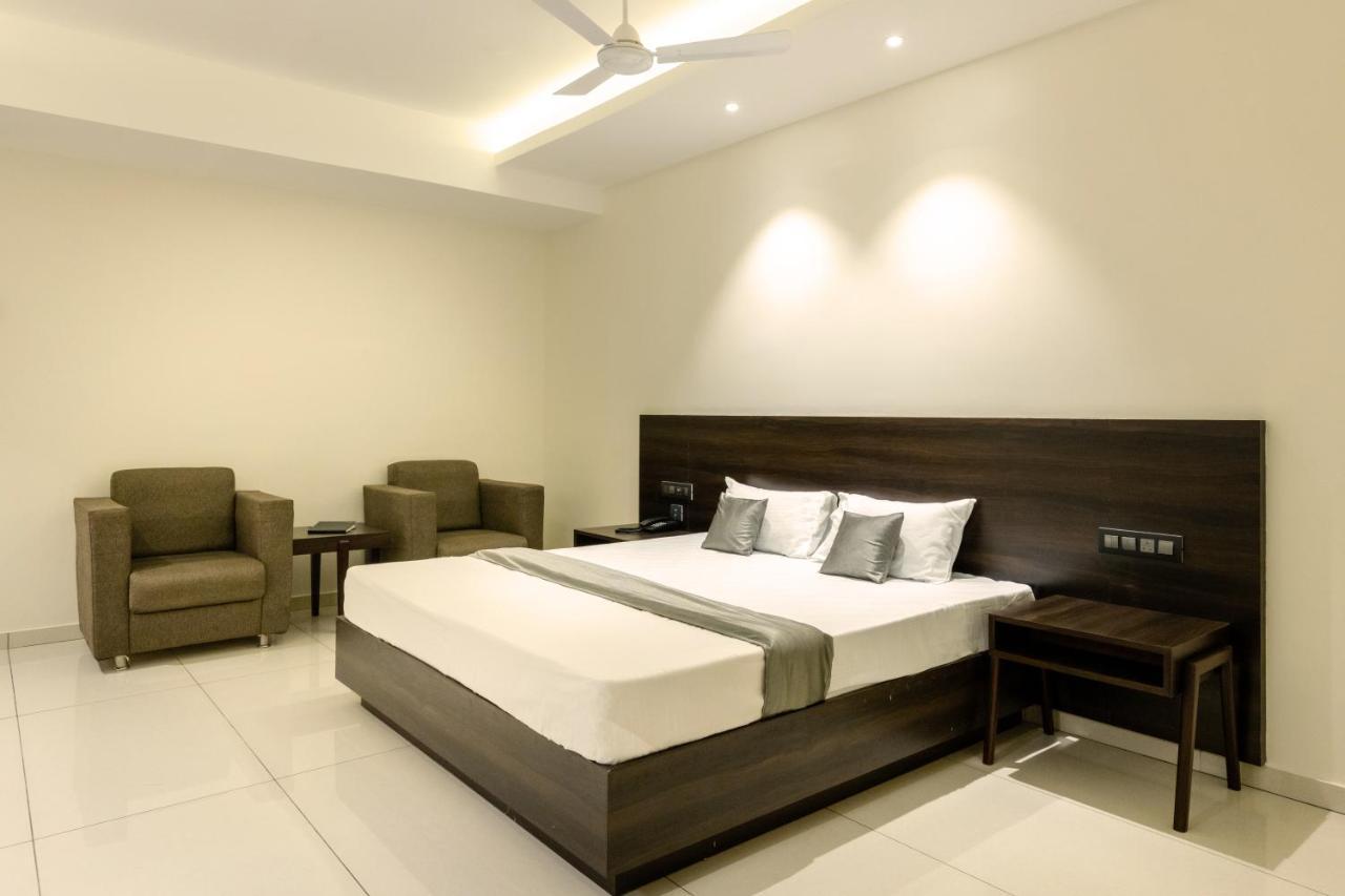 Hotel Paramount Suites & Service Apartments Mangalore Luaran gambar