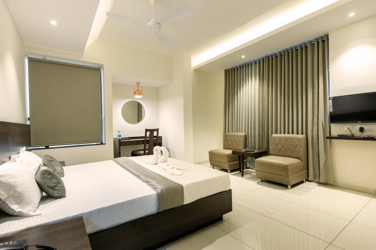 Hotel Paramount Suites & Service Apartments Mangalore Luaran gambar